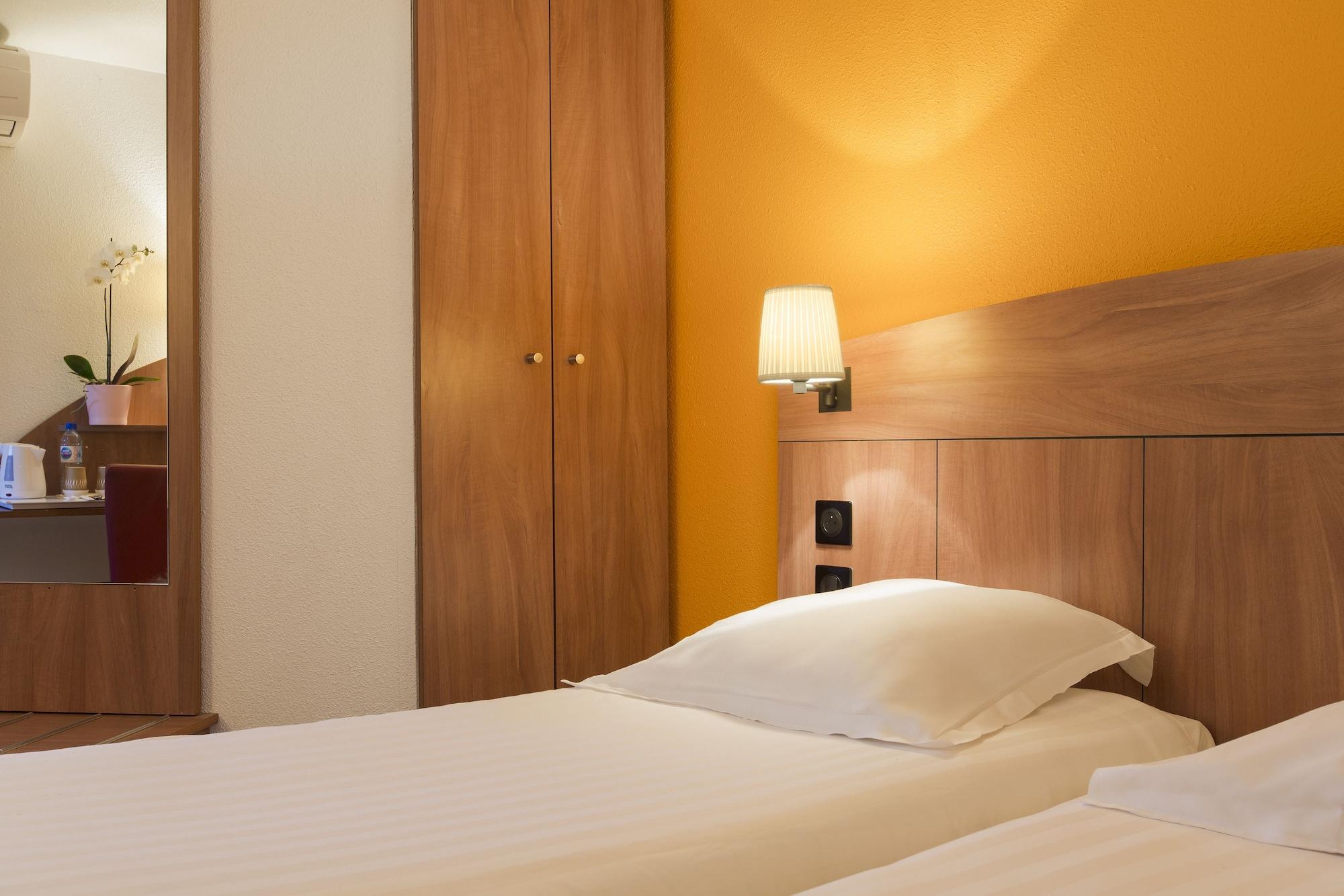 Comfort Hotel Grenoble Meylan Kültér fotó