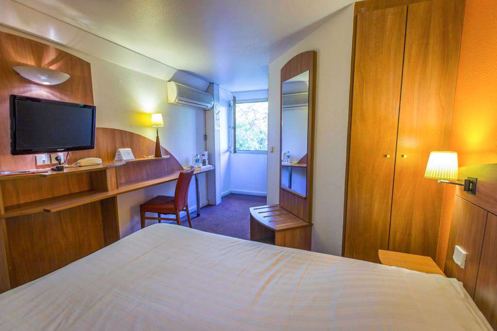 Comfort Hotel Grenoble Meylan Szoba fotó