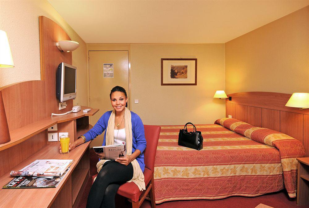 Comfort Hotel Grenoble Meylan Kültér fotó